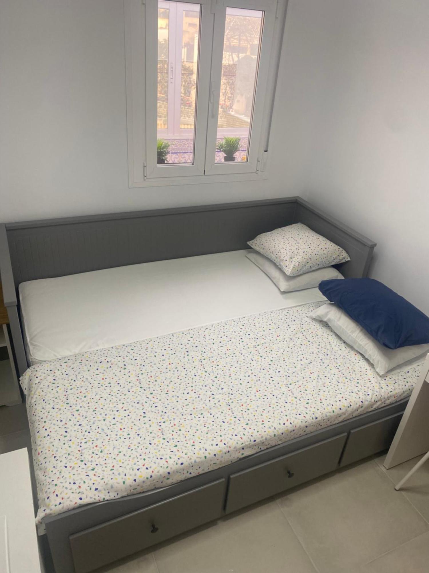 Comfortable Spacious Flat Near Station Apartment Torremolinos